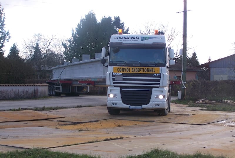 Plaque grande portance